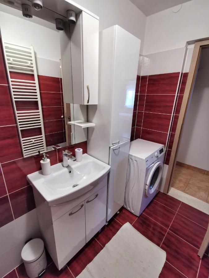 Apartments Plejic Seget Vranjica Exterior foto